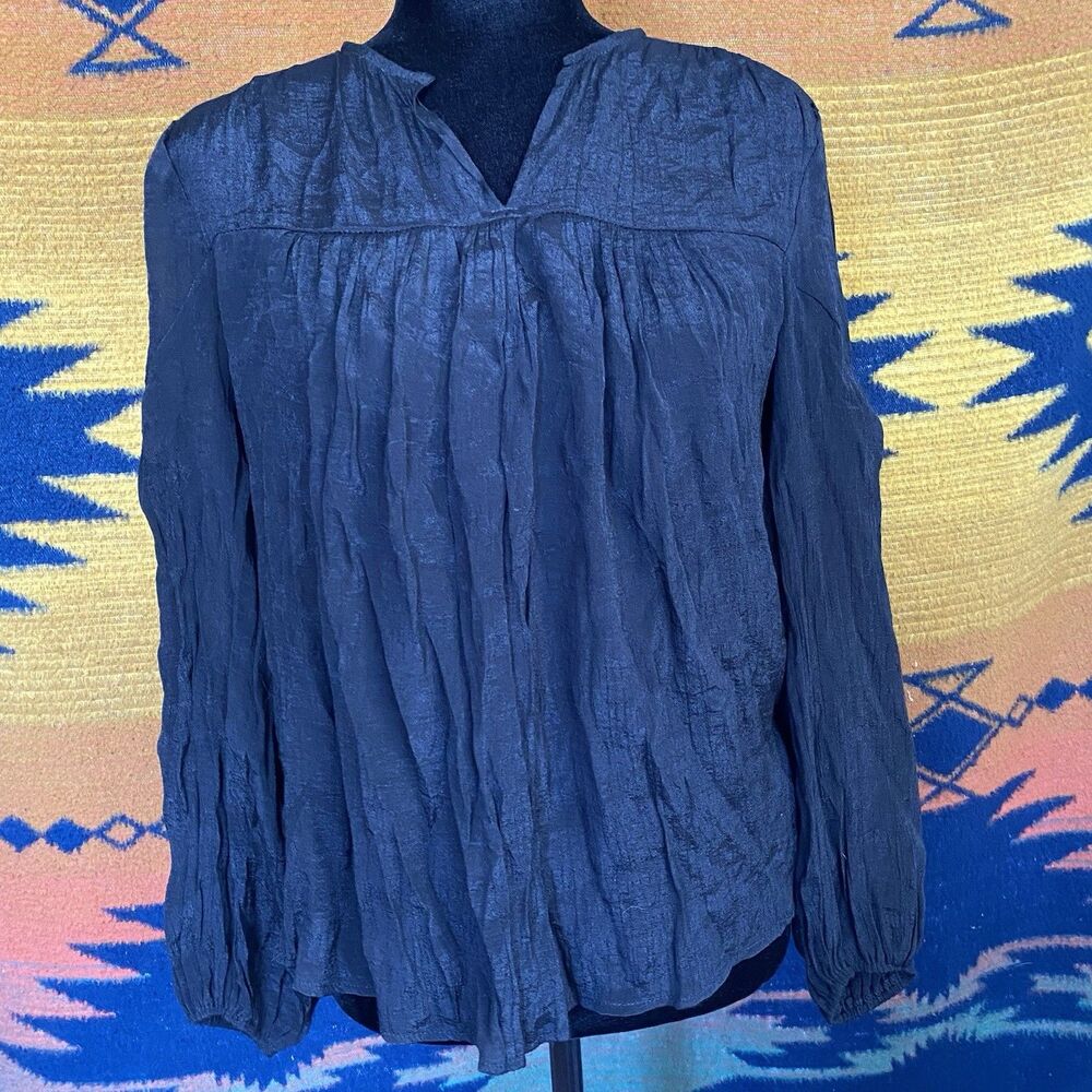 NWT LuLaRoe Timaree Black Peasant Bohemian Blouse. Balloon Sleeves. XS. Festival